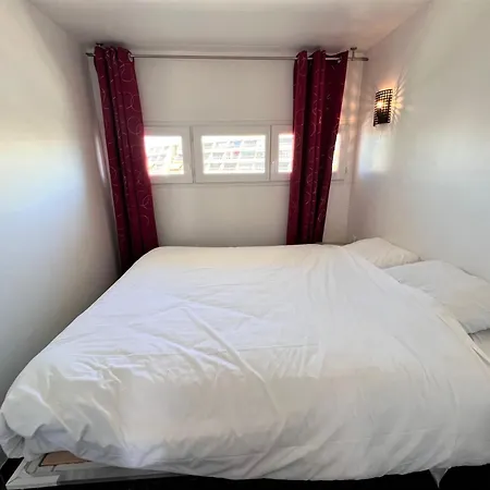 Village Naturiste - Cap D'agde - Port Nature 2 - Vue - Coursive Appartement *